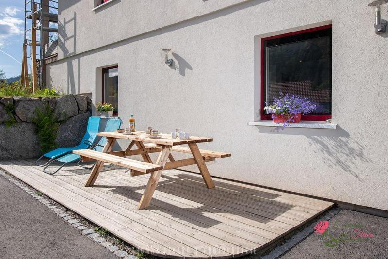 Le Domaine Des Fleurs - Appartement La Gentiane Gérardmer Buitenkant foto